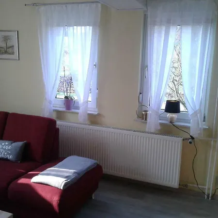 Kreuzdellenhof _ * Hembach