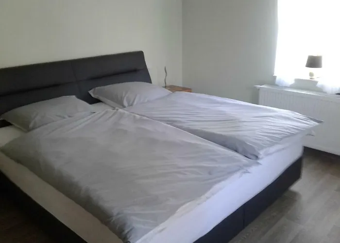 Kreuzdellenhof _ مزرعة للإقامة