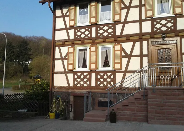 مزرعة للإقامة Kreuzdellenhof _ *